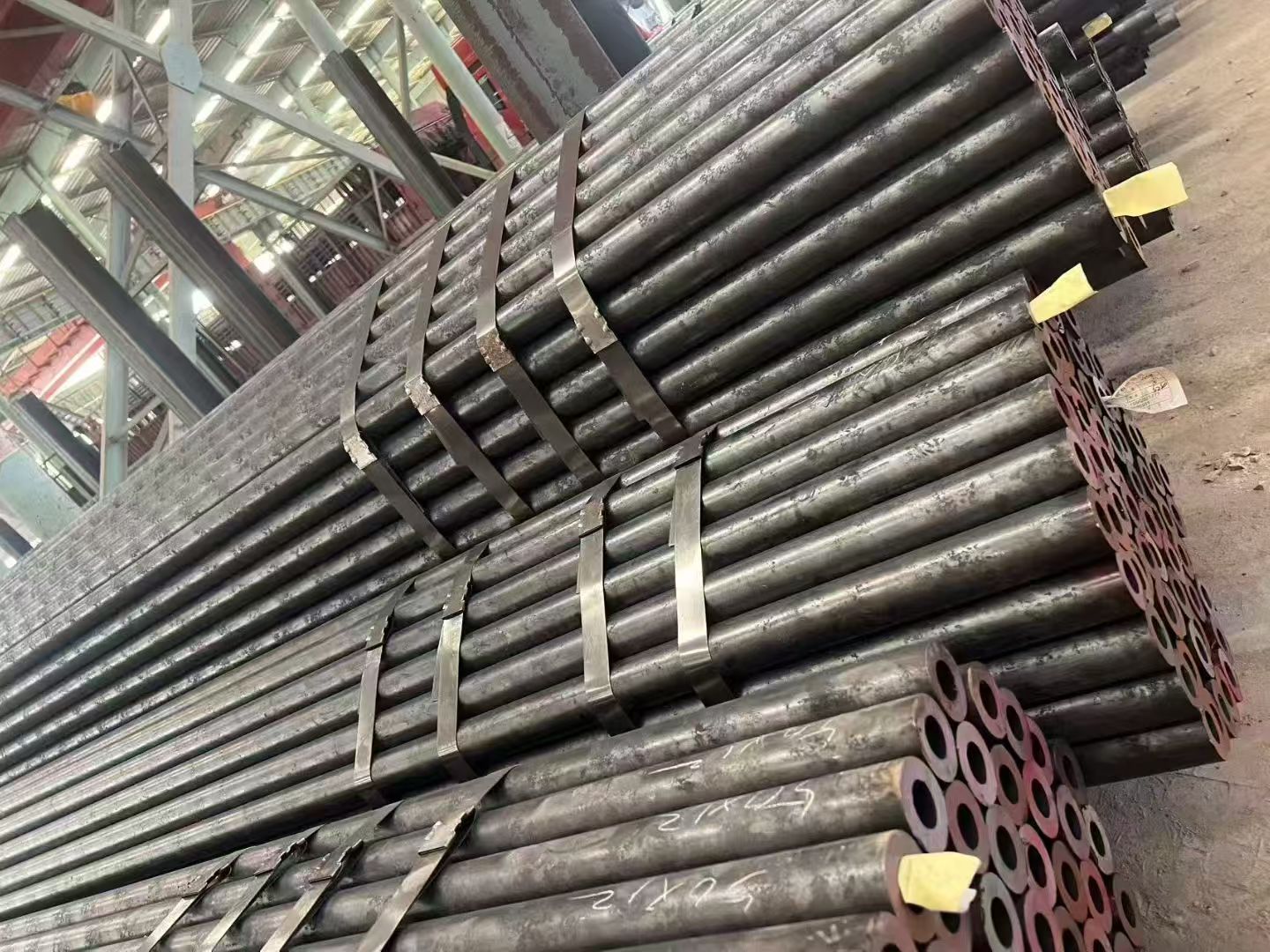 鸡西市热轧冷拔无缝钢管不锈钢无缝钢管 - 一站式服务
